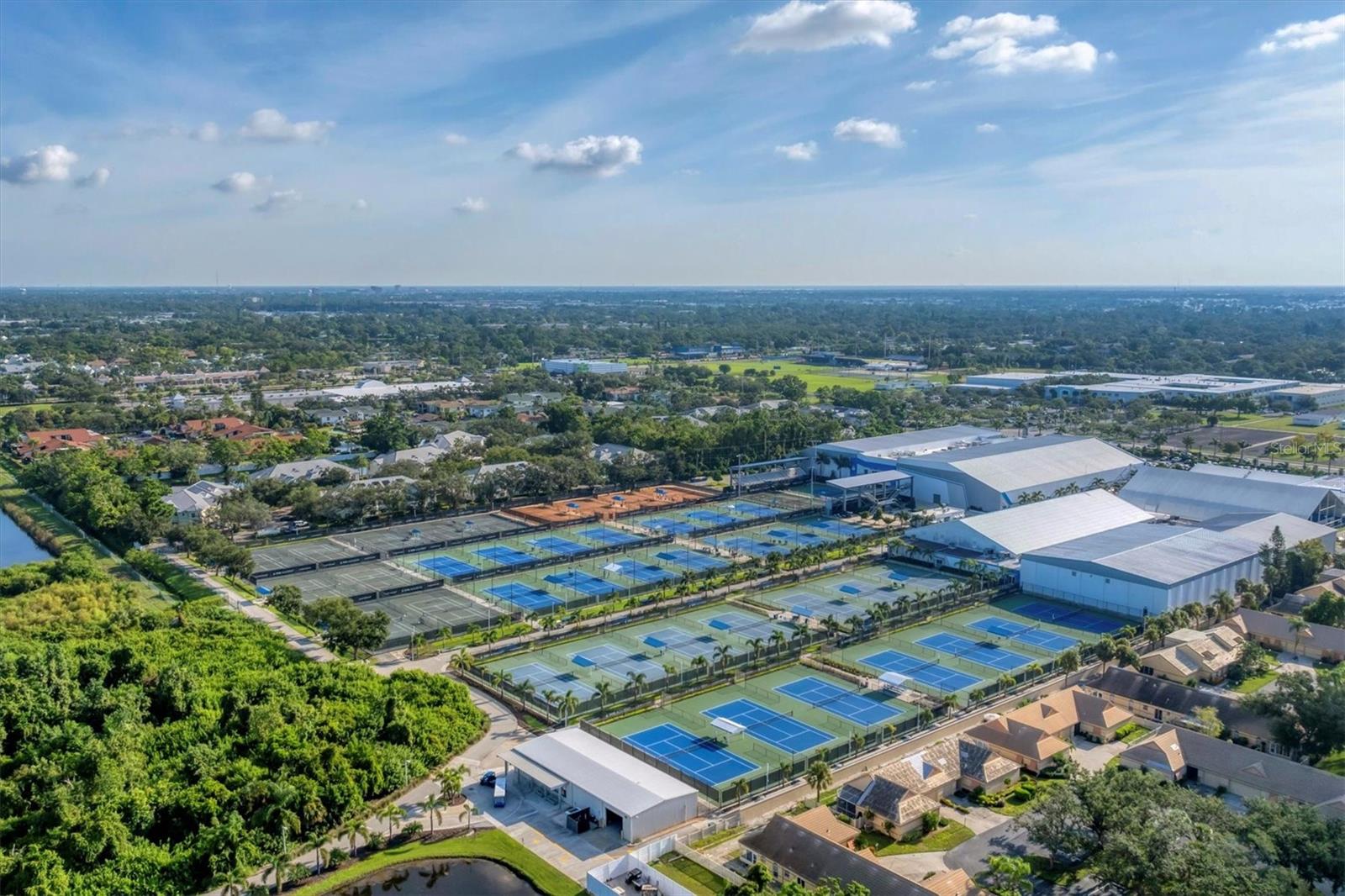 ACADEMY PARK PH I - Residential Lease