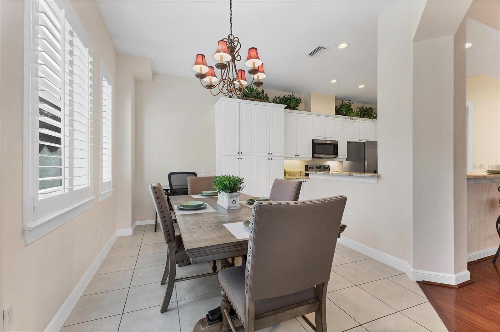 ACADEMY PARK PH I - Residential Lease