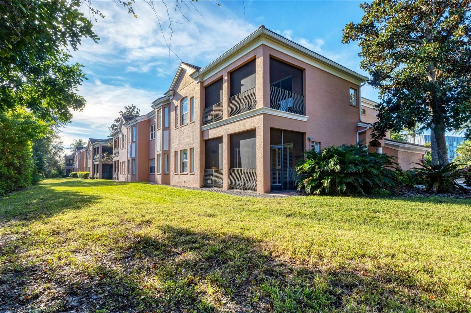 ACADEMY PARK PH I - Residential Lease