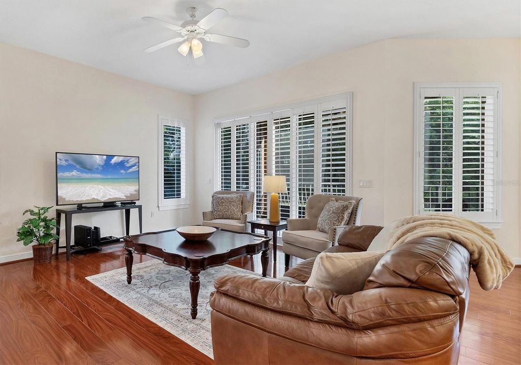 Photo of 5425 46th Court W, Bradenton, FL 34210 (MLS # A4675316)