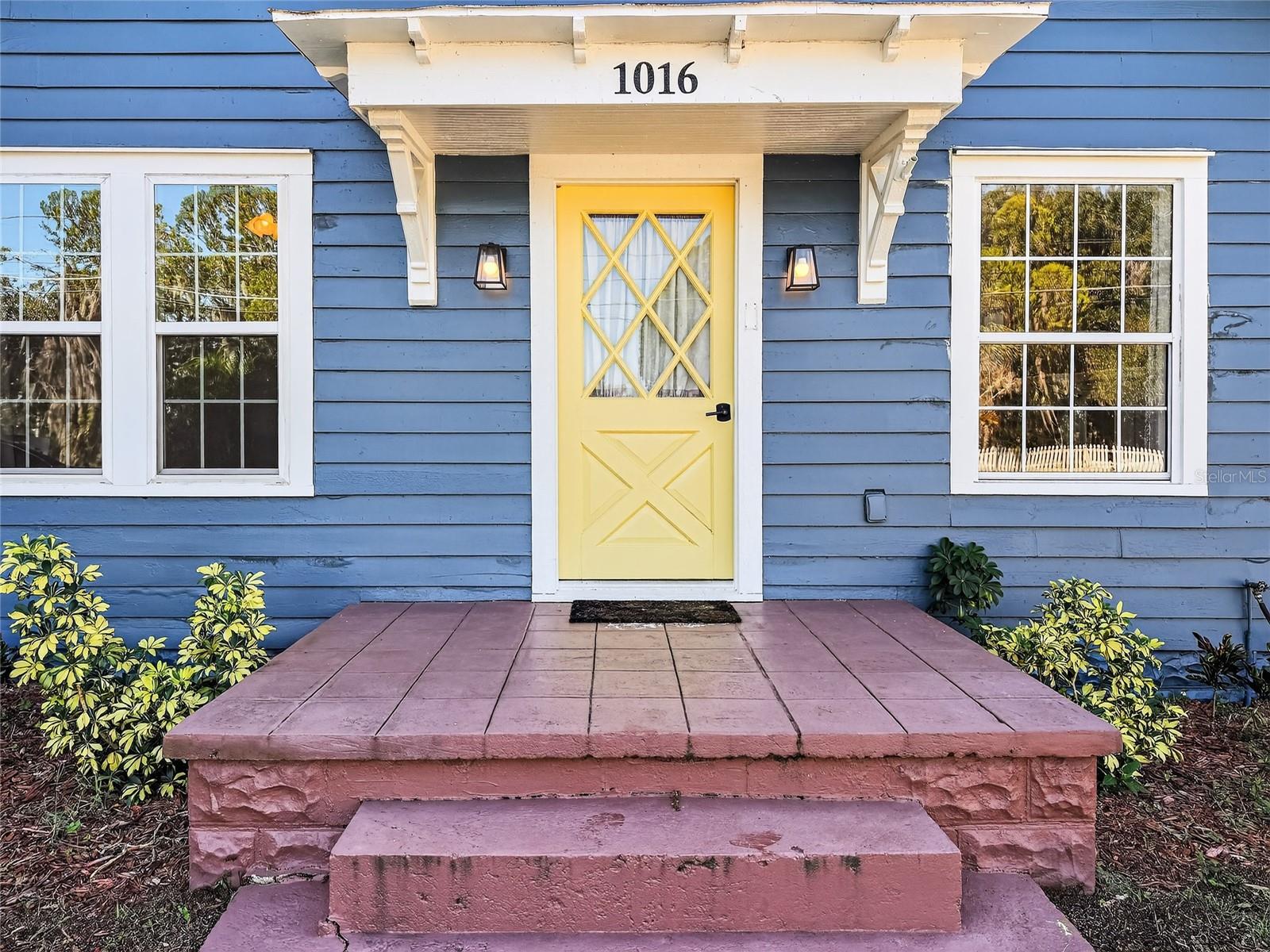 EUSTIS SENTINEL HILL - Residential Lease