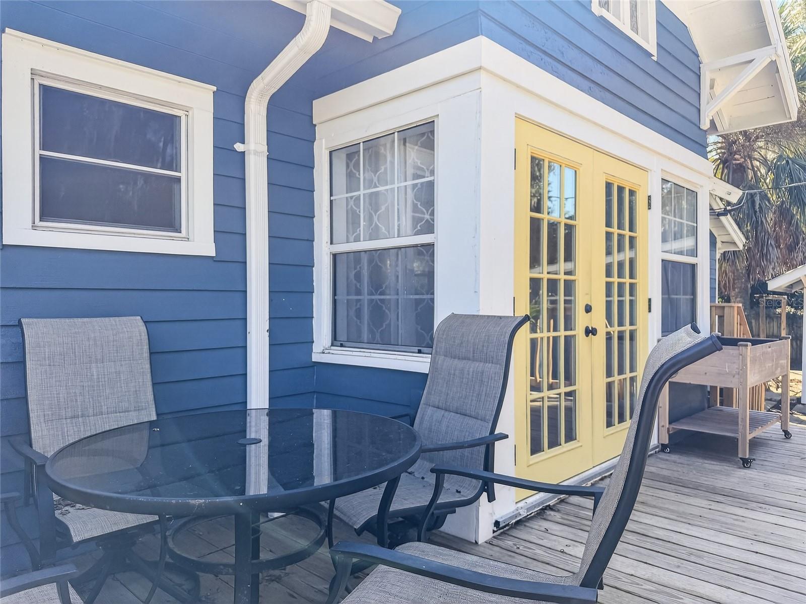 EUSTIS SENTINEL HILL - Residential Lease