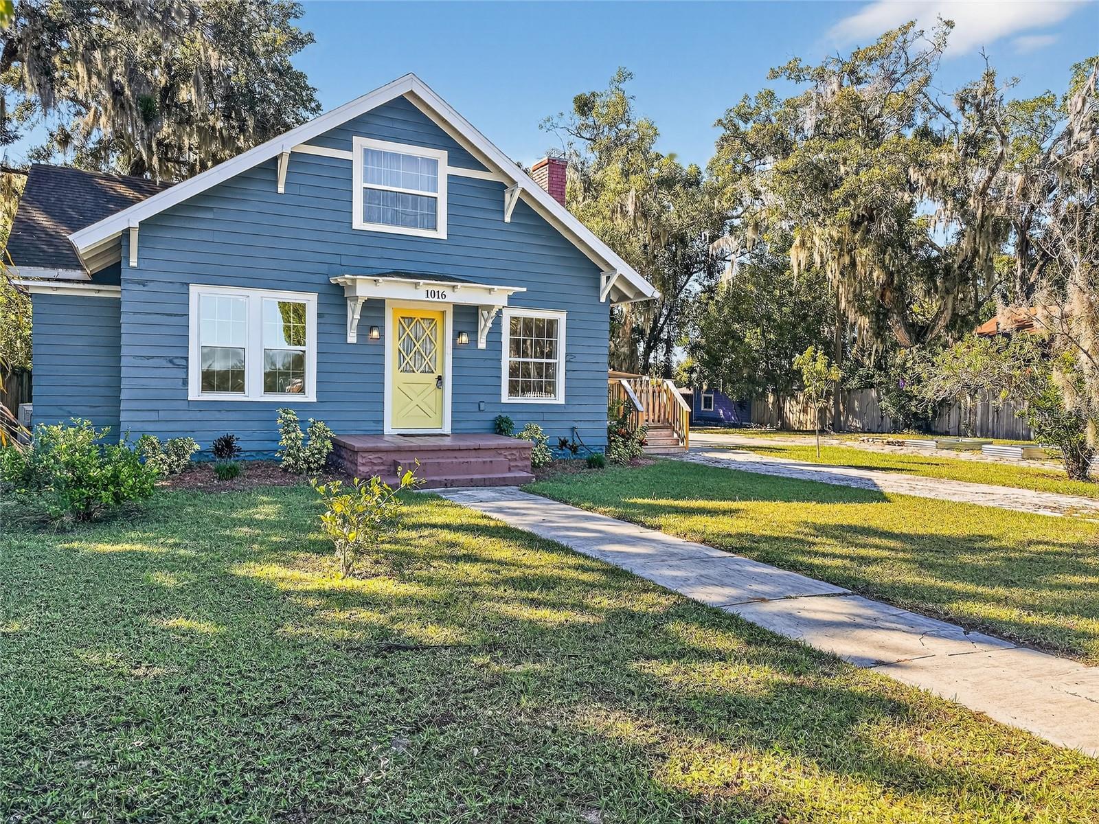 EUSTIS SENTINEL HILL - Residential Lease