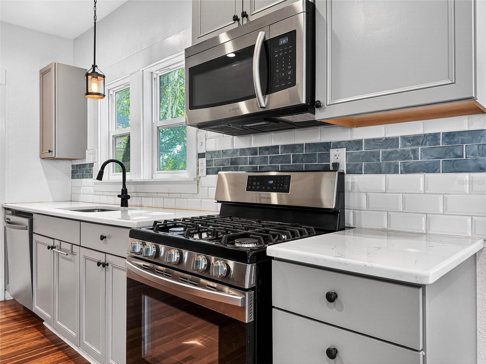 EUSTIS SENTINEL HILL - Residential Lease