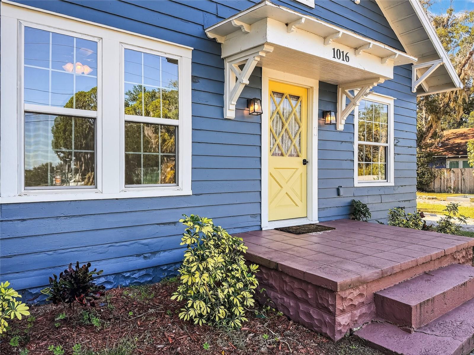 EUSTIS SENTINEL HILL - Residential Lease