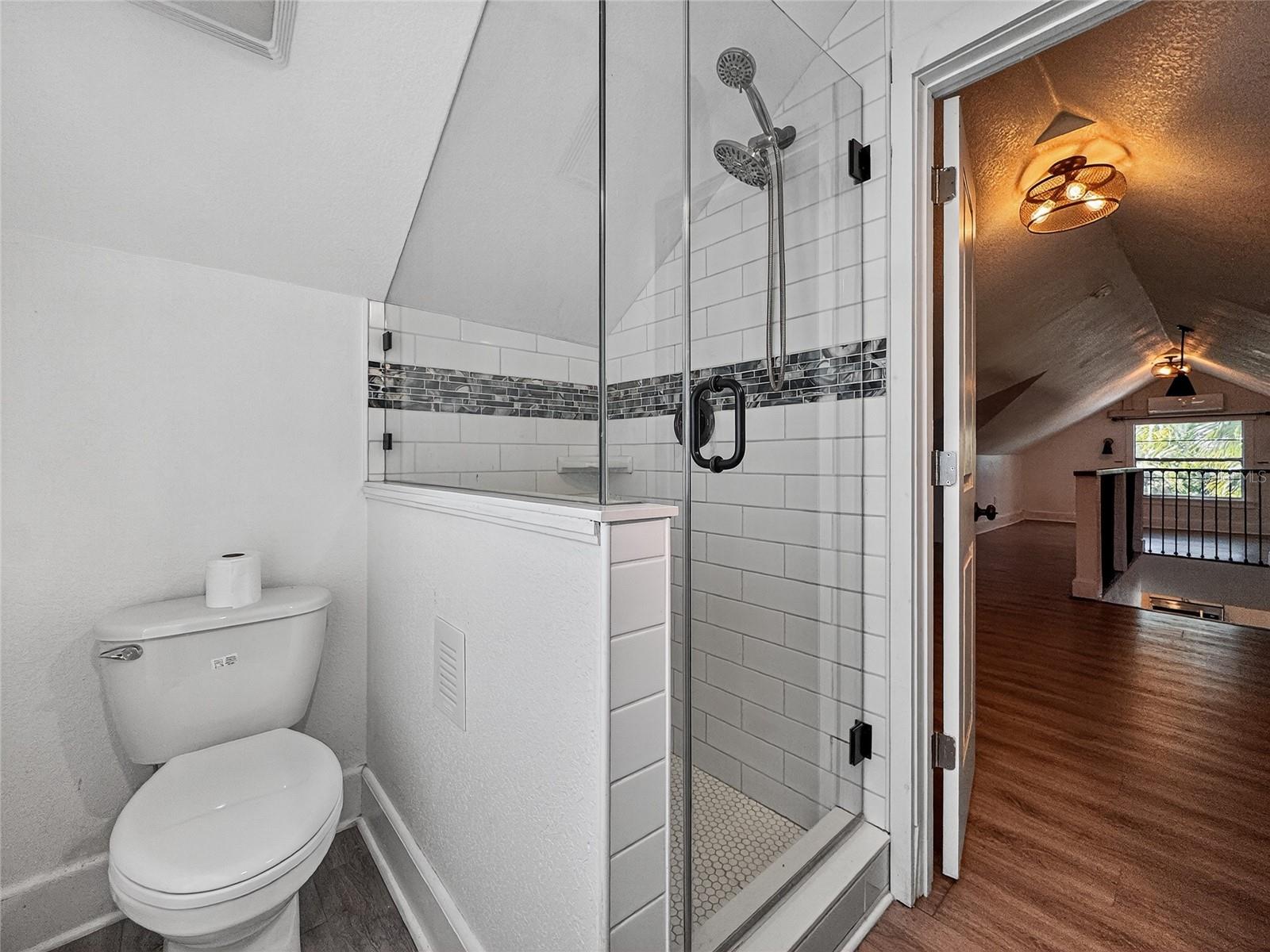 EUSTIS SENTINEL HILL - Residential Lease