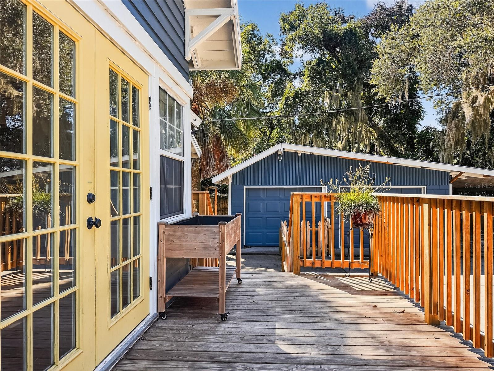 EUSTIS SENTINEL HILL - Residential Lease