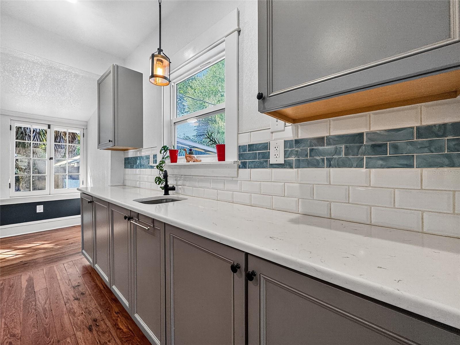 EUSTIS SENTINEL HILL - Residential Lease