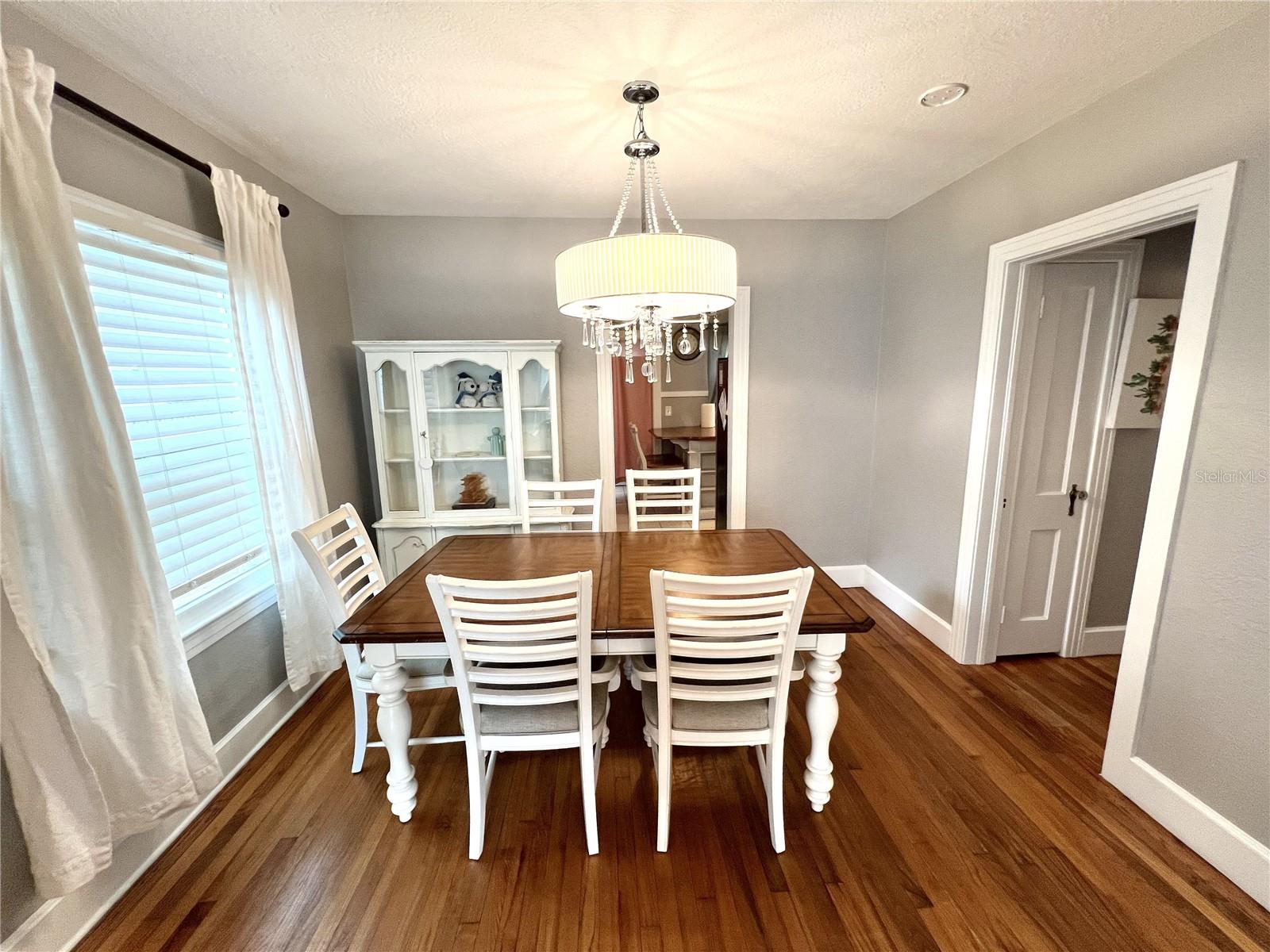 115 E HARVARD STREET