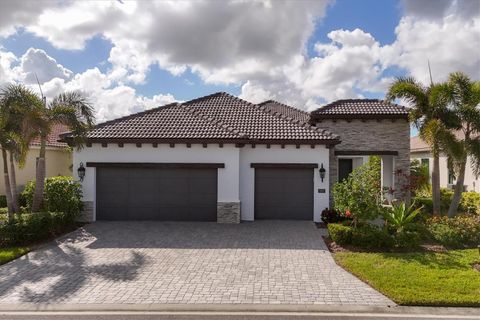 A home in NOKOMIS