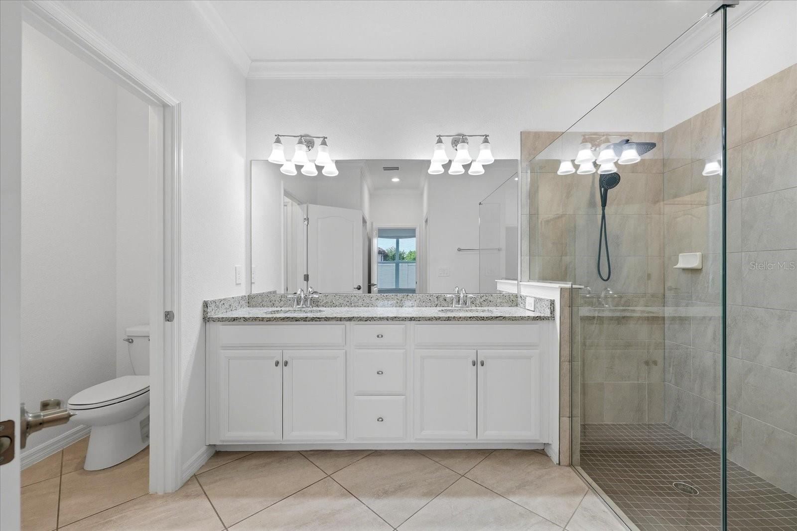 ARBOR GRANDE - Residential