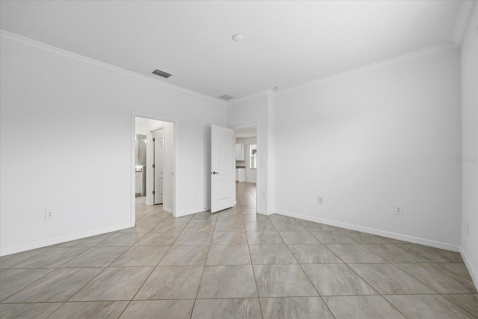 ARBOR GRANDE - Residential