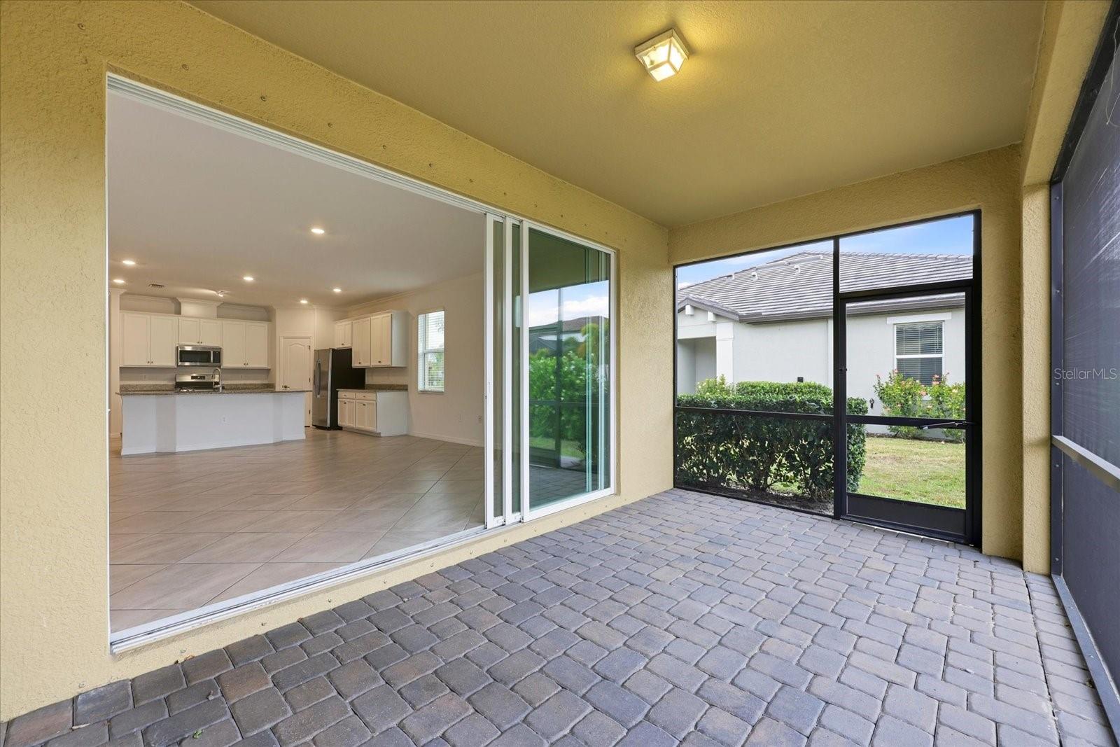 ARBOR GRANDE - Residential