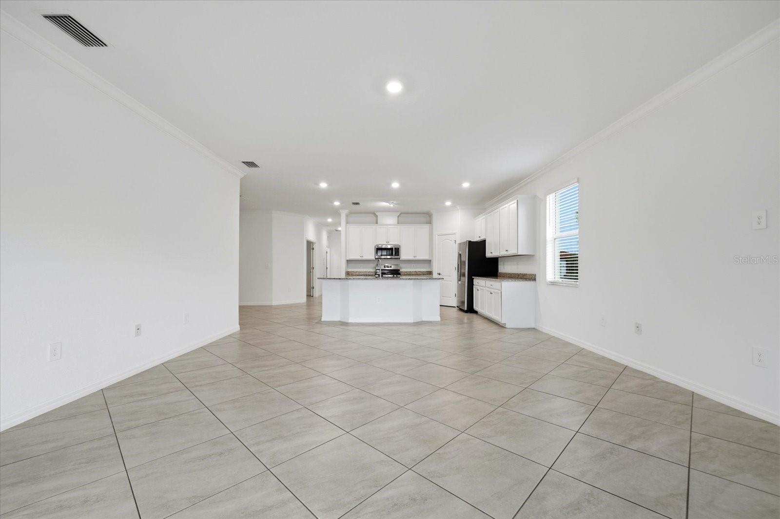 ARBOR GRANDE - Residential