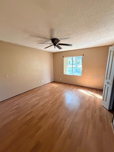 RIVIERA OAKS - Residential