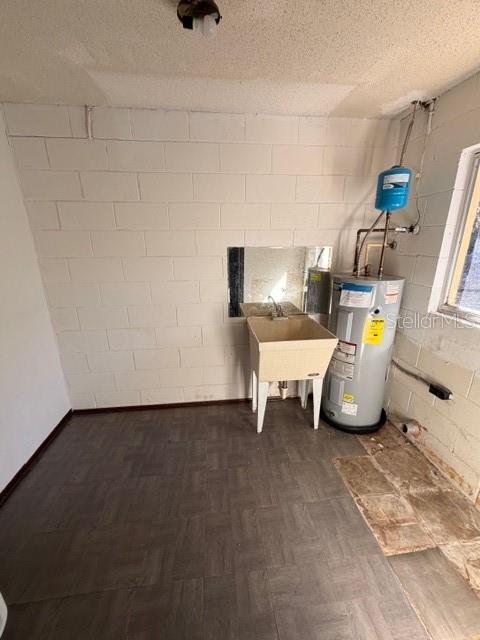 RIVIERA OAKS - Residential