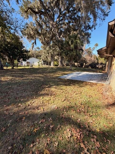 RIVIERA OAKS - Residential