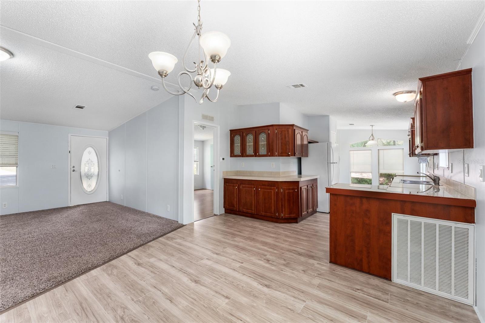 WOODS & LAKES - Residential