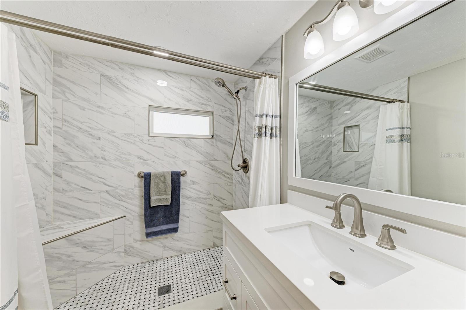 PARADISE BAY ESTATES CO-OP - Residential