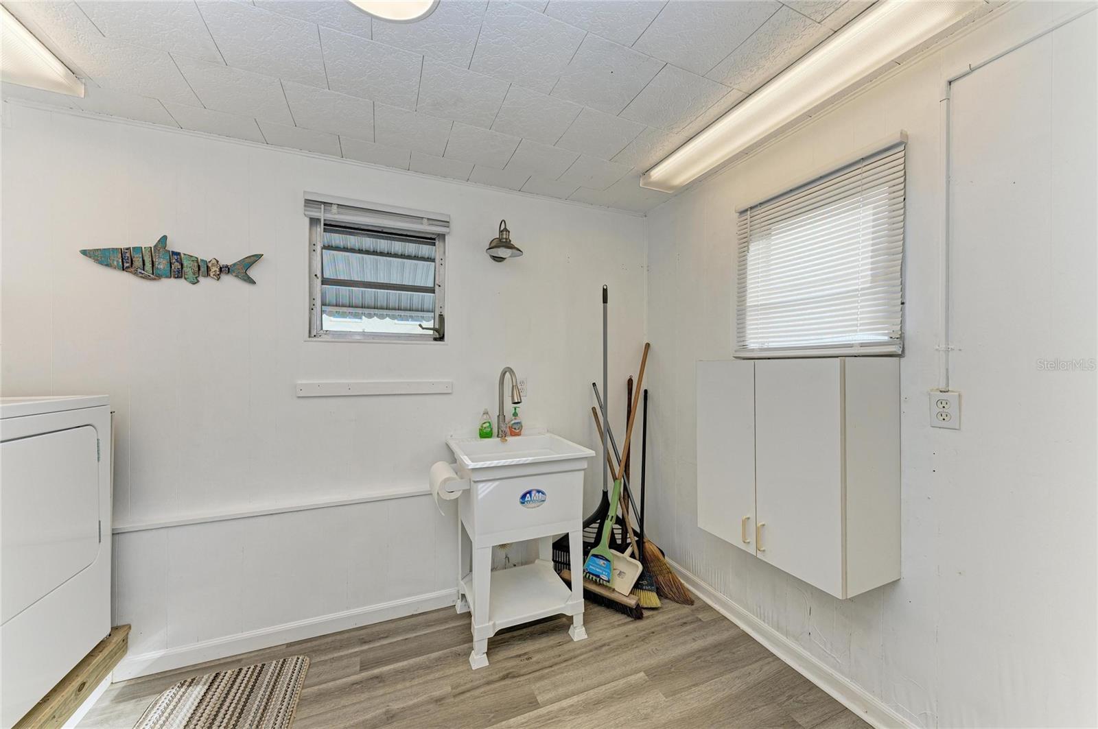 PARADISE BAY ESTATES CO-OP - Residential