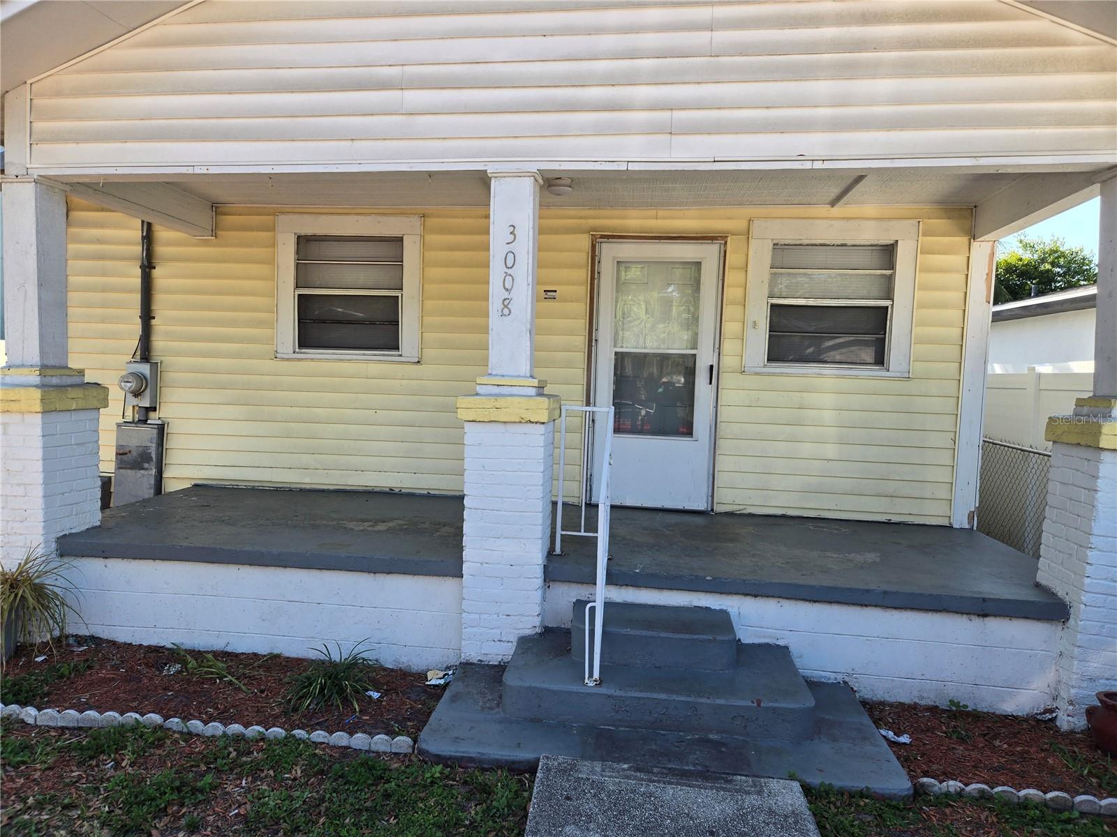 3008 THELMA STREET