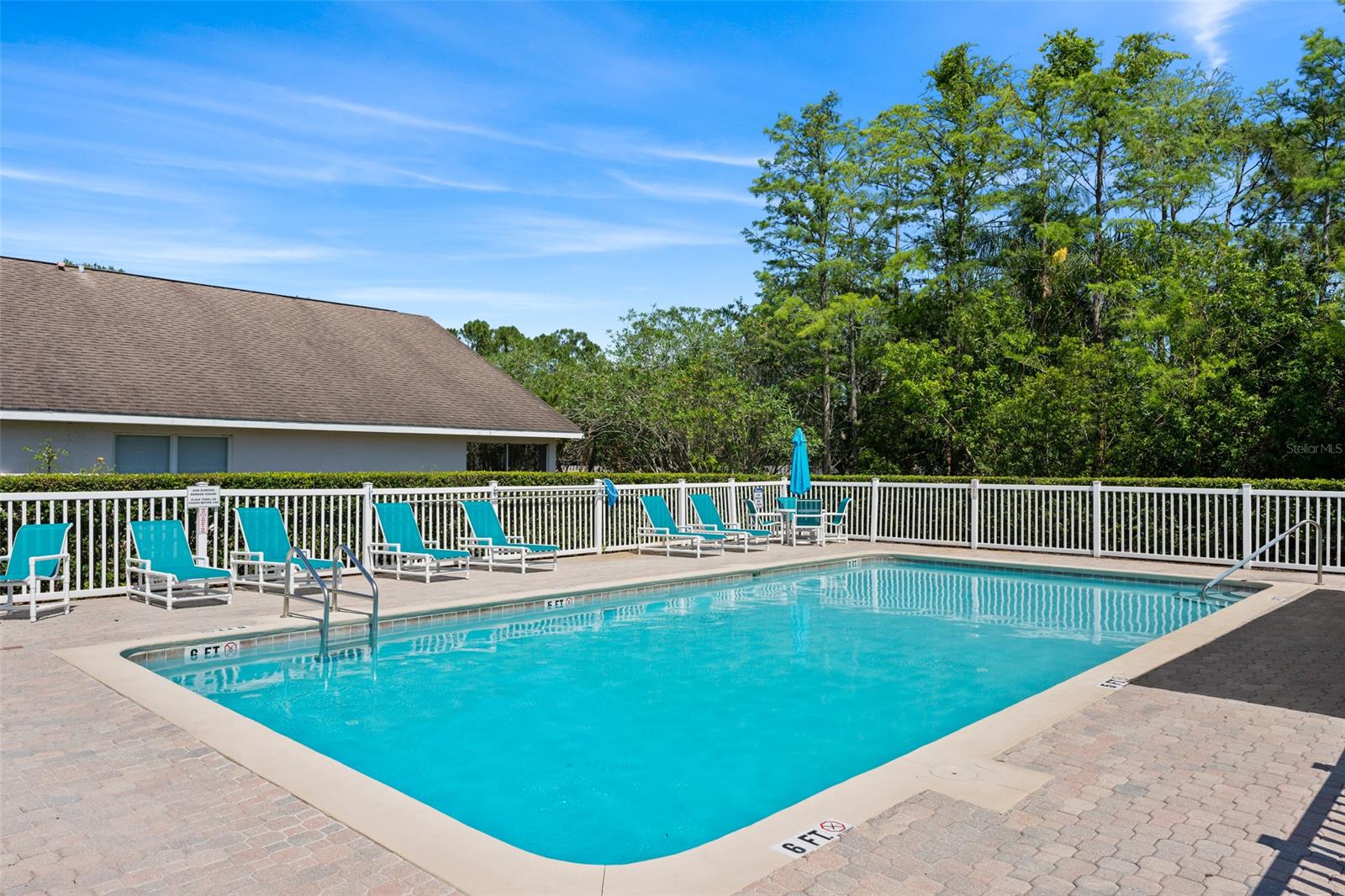 Cypress Cove At Pelican Bay Ph 01 - Residential