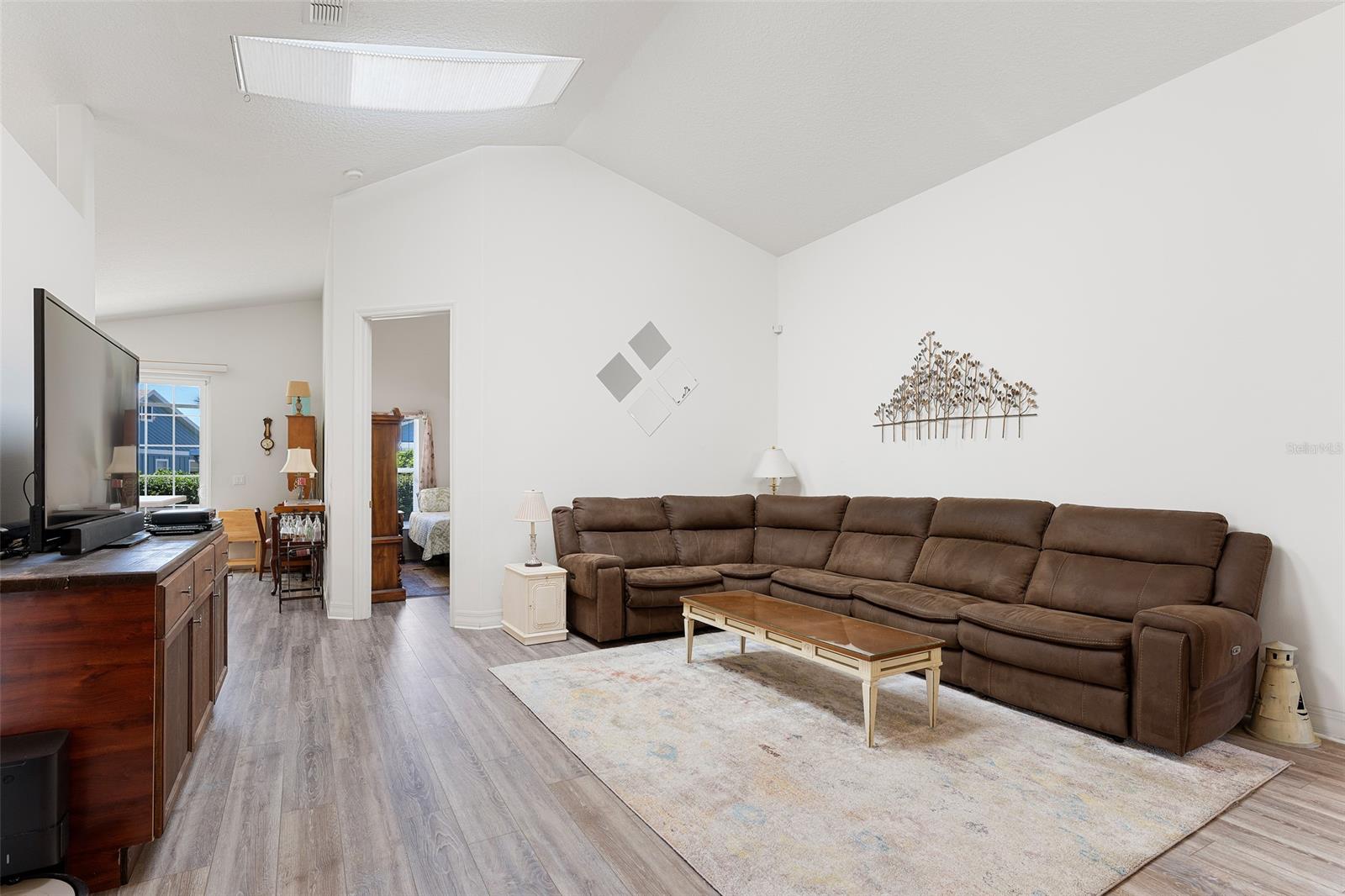 Cypress Cove At Pelican Bay Ph 01 - Residential