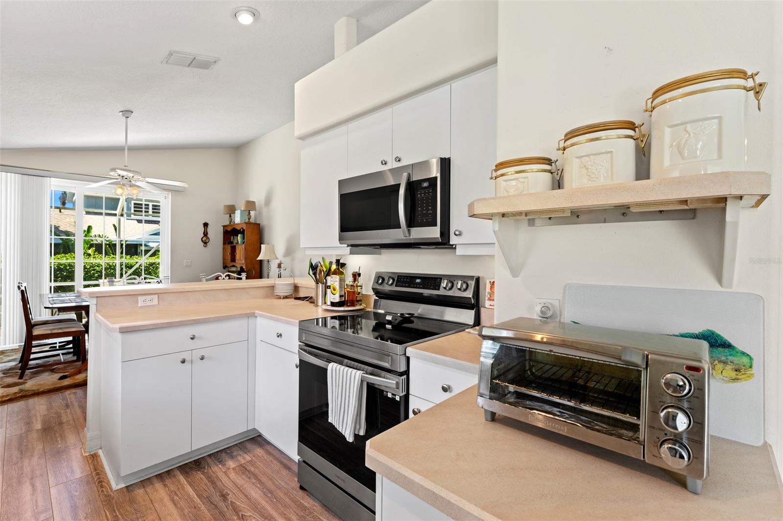 Cypress Cove At Pelican Bay Ph 01 - Residential