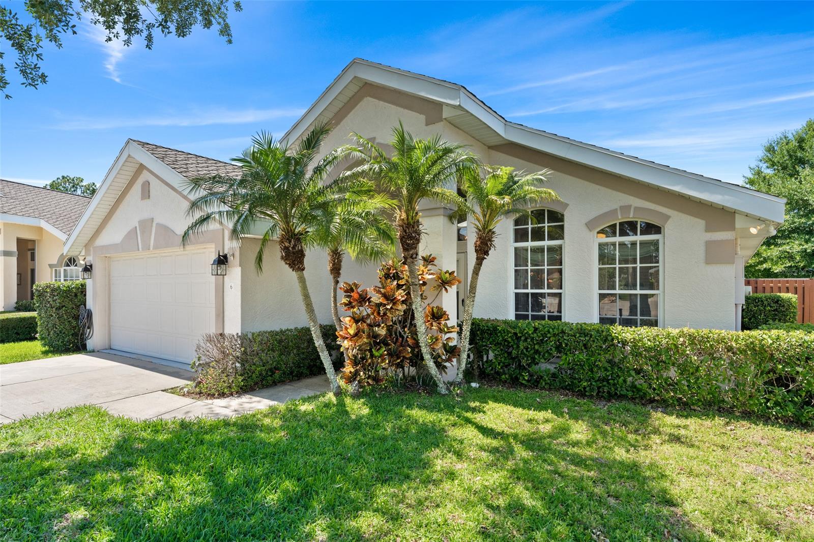 Cypress Cove At Pelican Bay Ph 01 - Residential