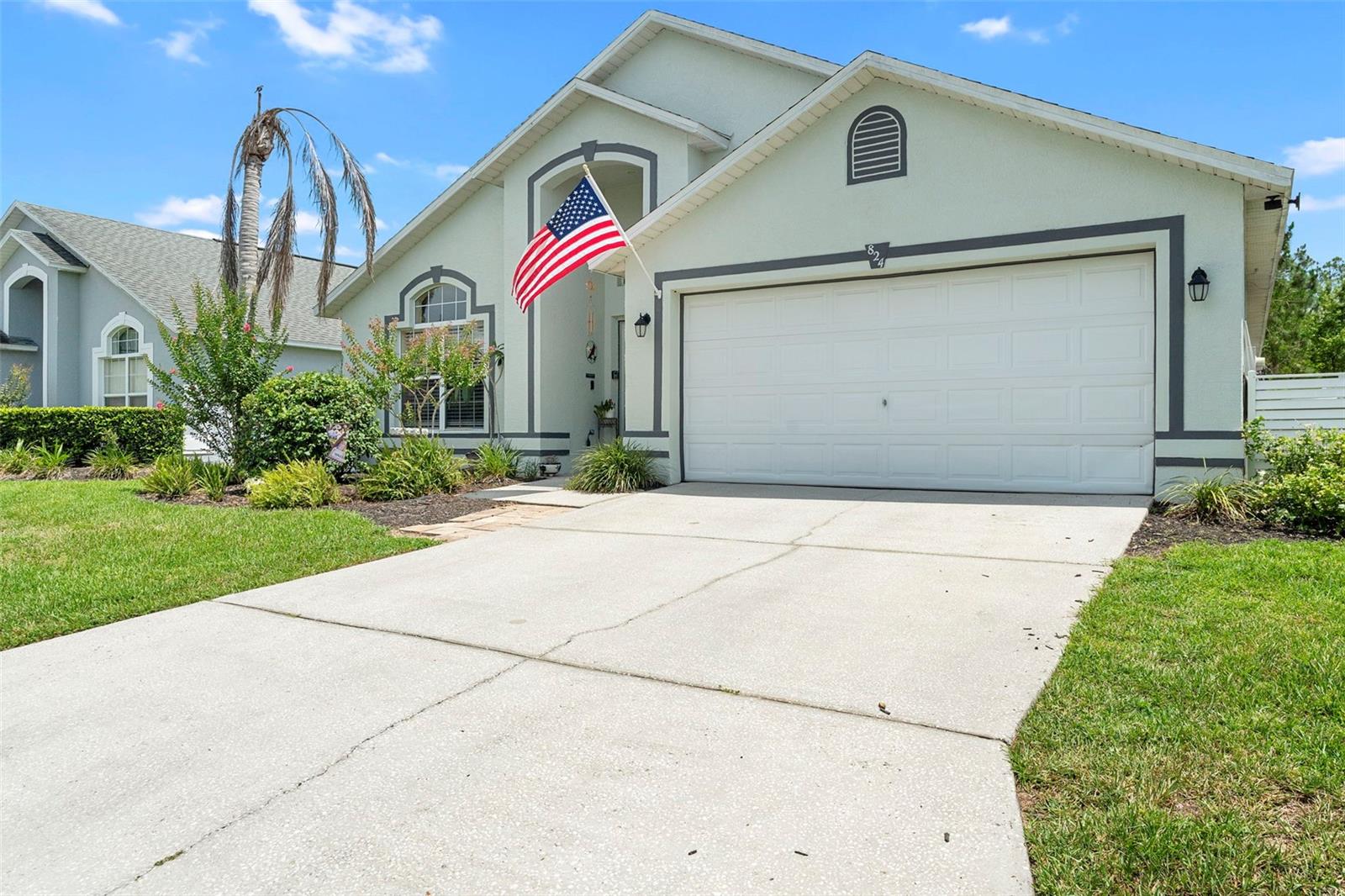 824 CASTERTON CIRCLE