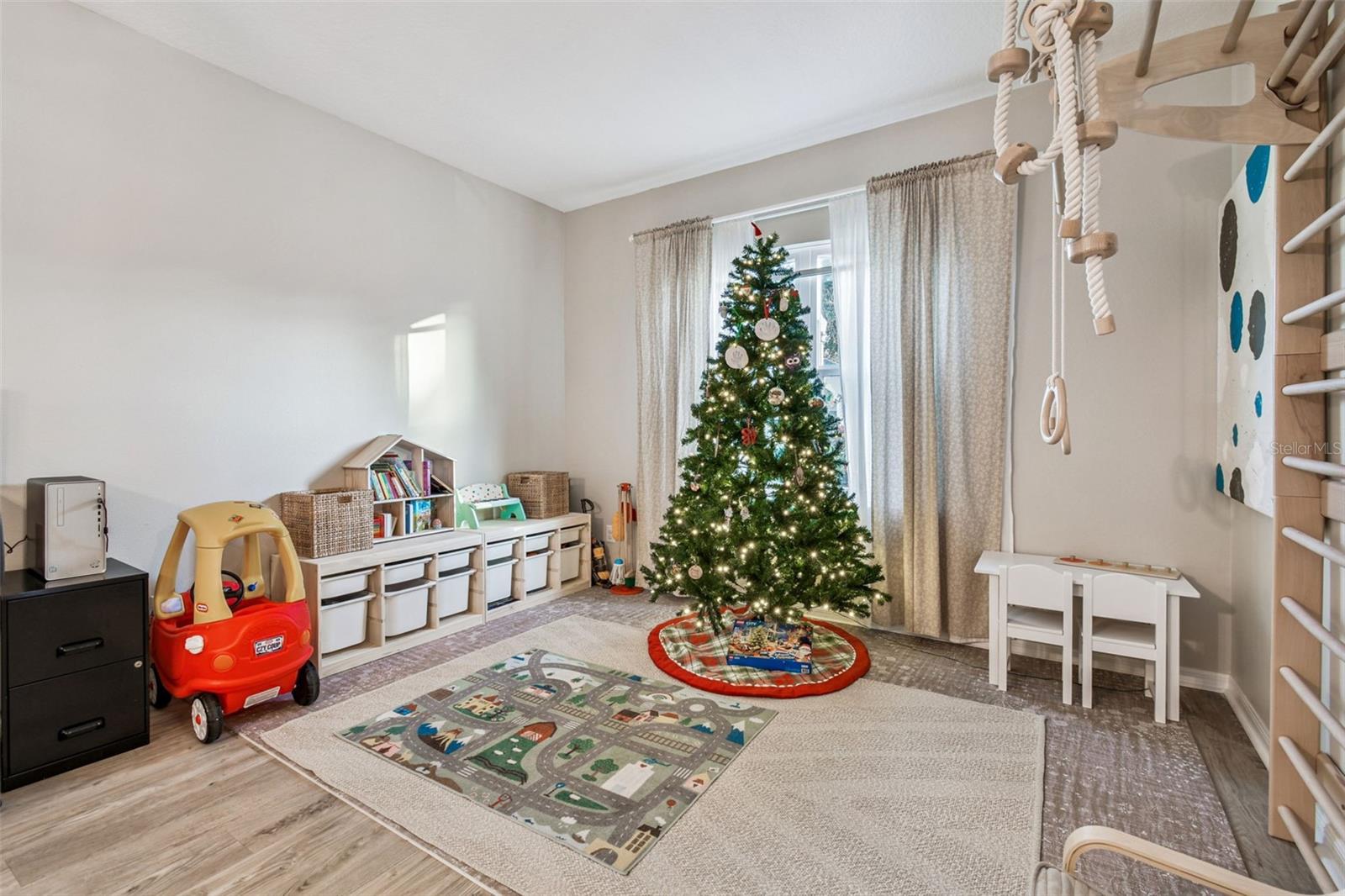 5911 PLUMMER SLADE COURT