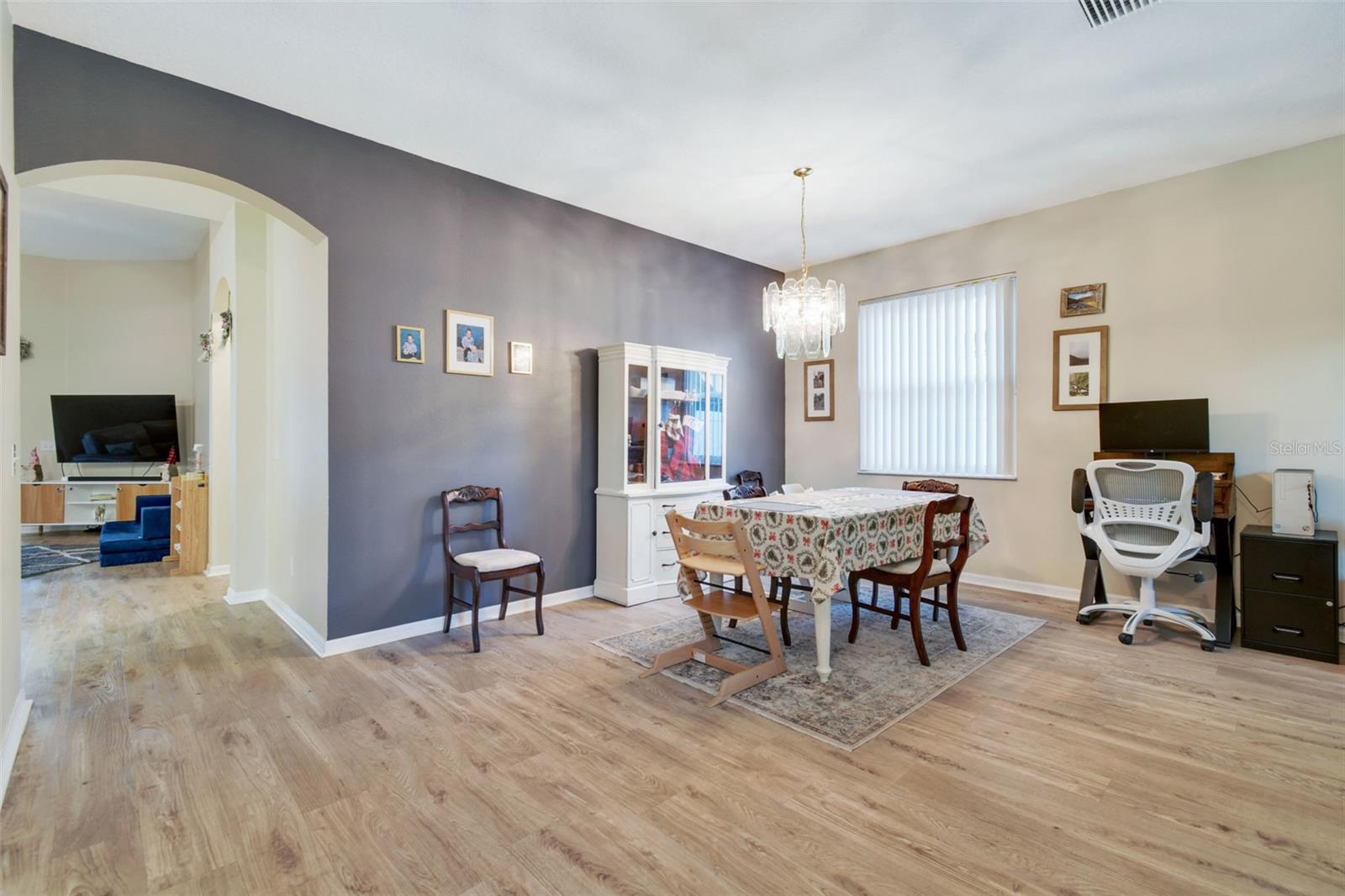 5911 PLUMMER SLADE COURT