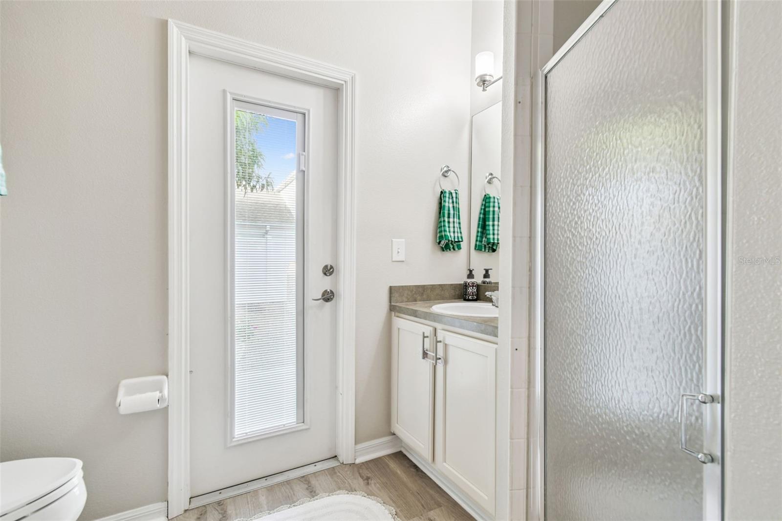 CARROLLWOOD PRESERVE - Residential