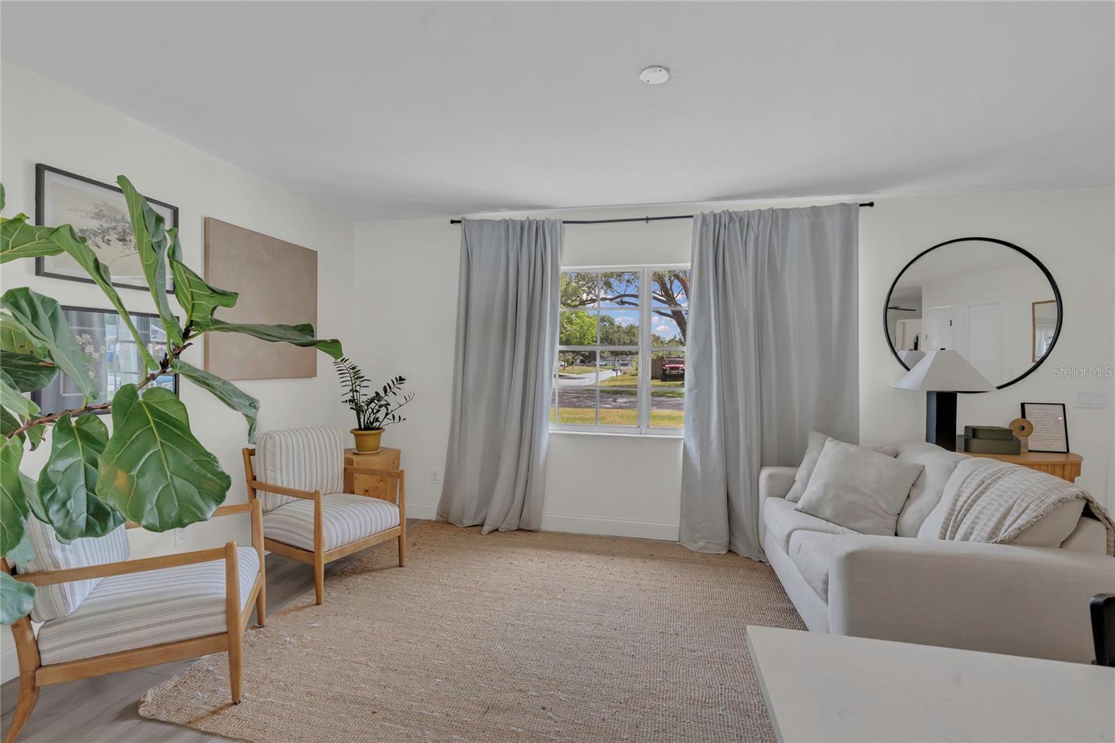 4636 MESA VERDE DRIVE