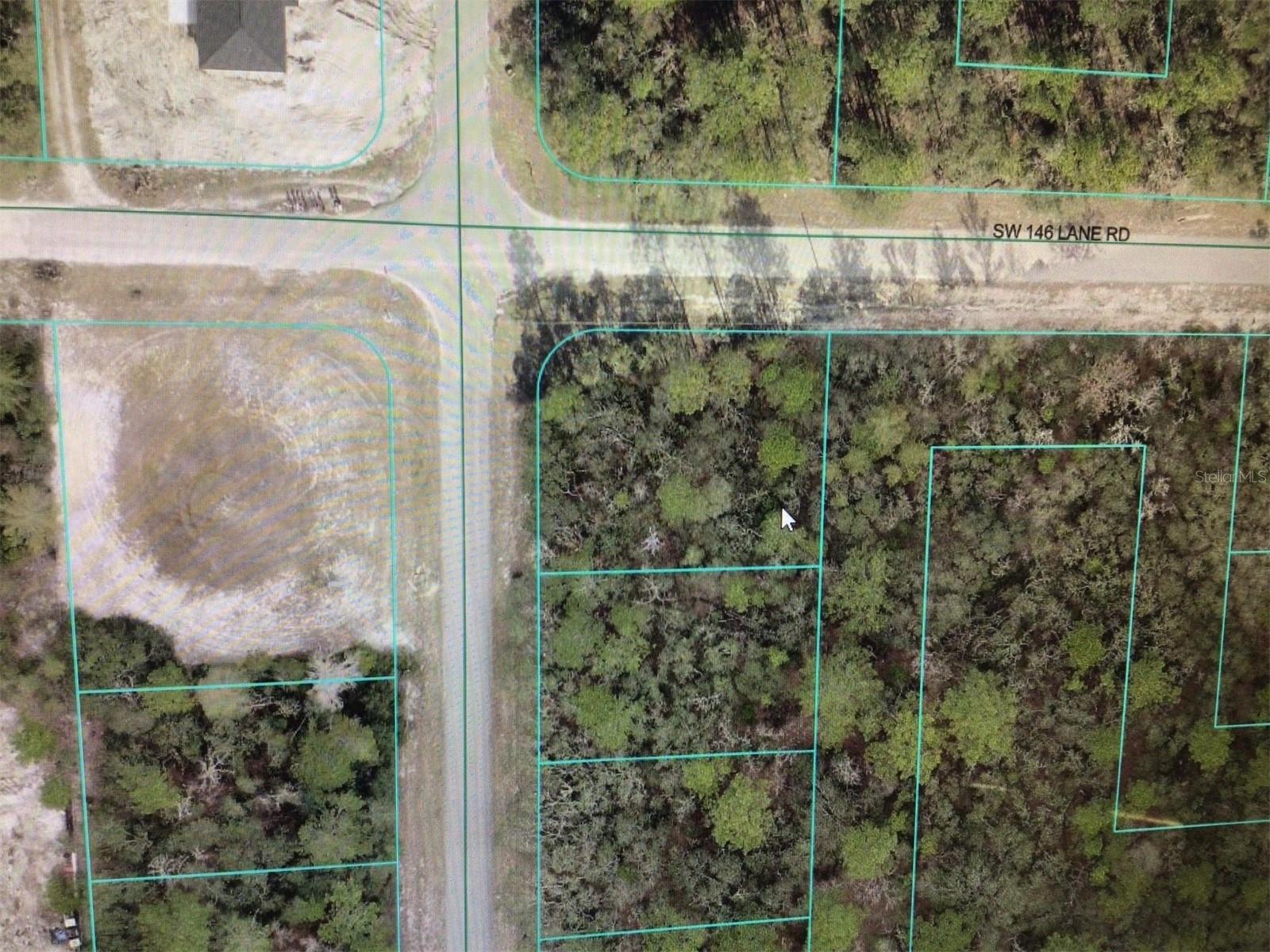 MARION OAKS - Land
