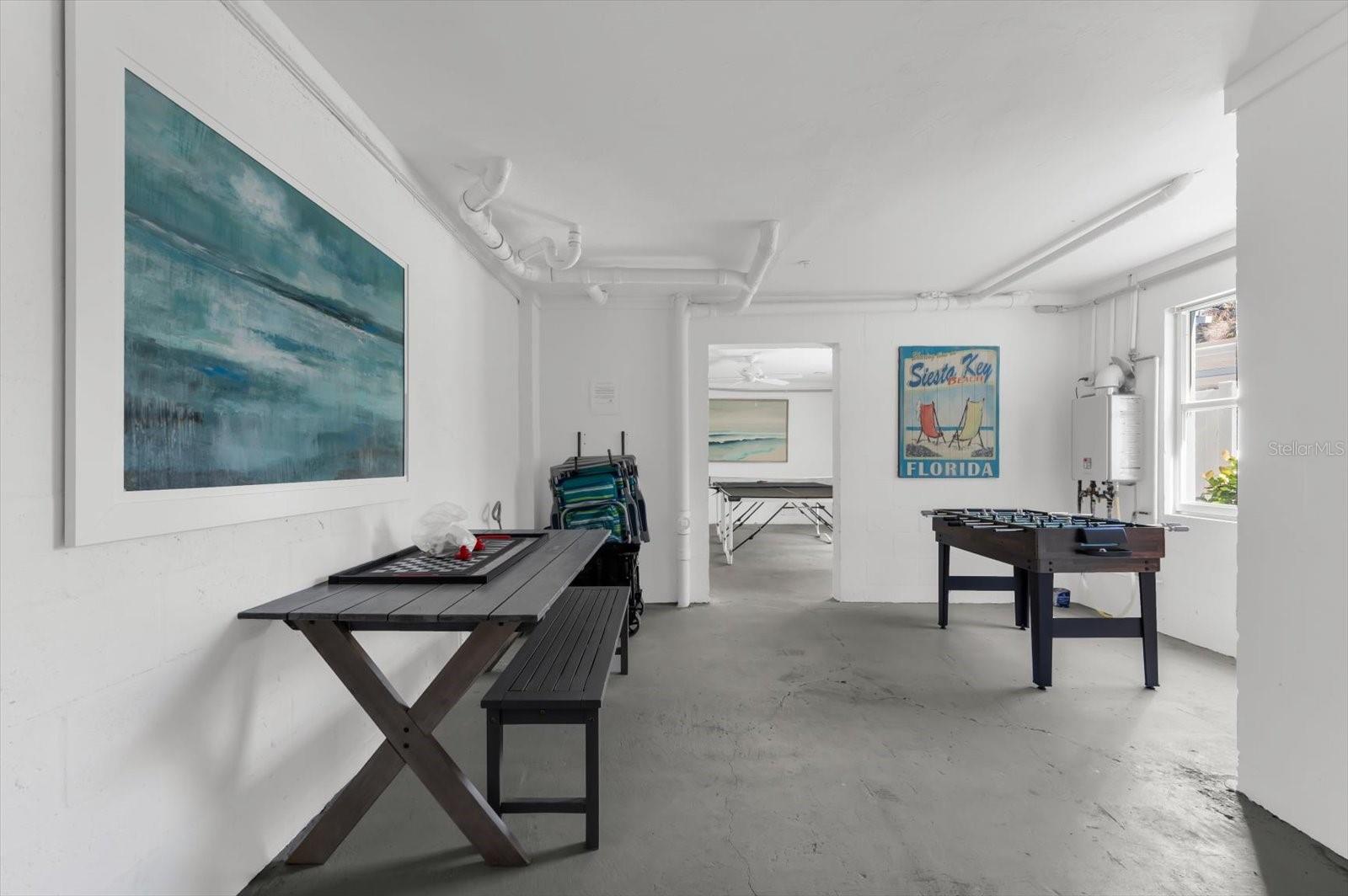 SARASOTA BEACH - Residential Income