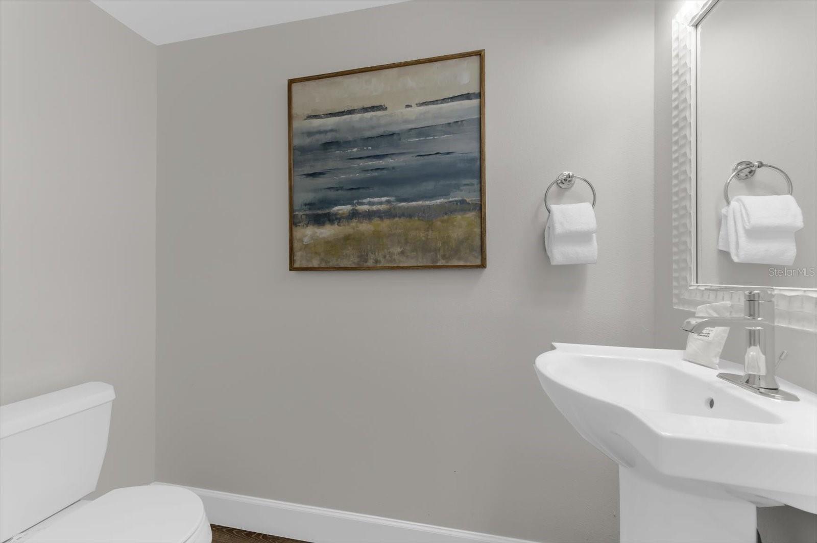 SARASOTA BEACH - Residential Income