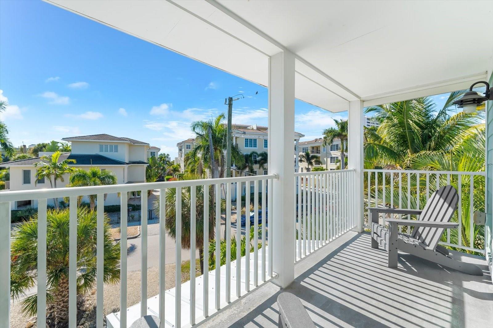 SARASOTA BEACH - Residential Income