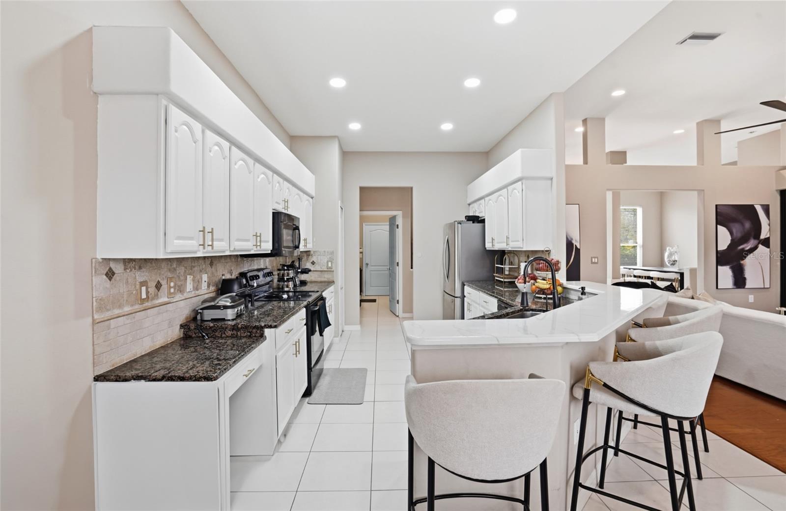 ARBOR LAKES B - Residential