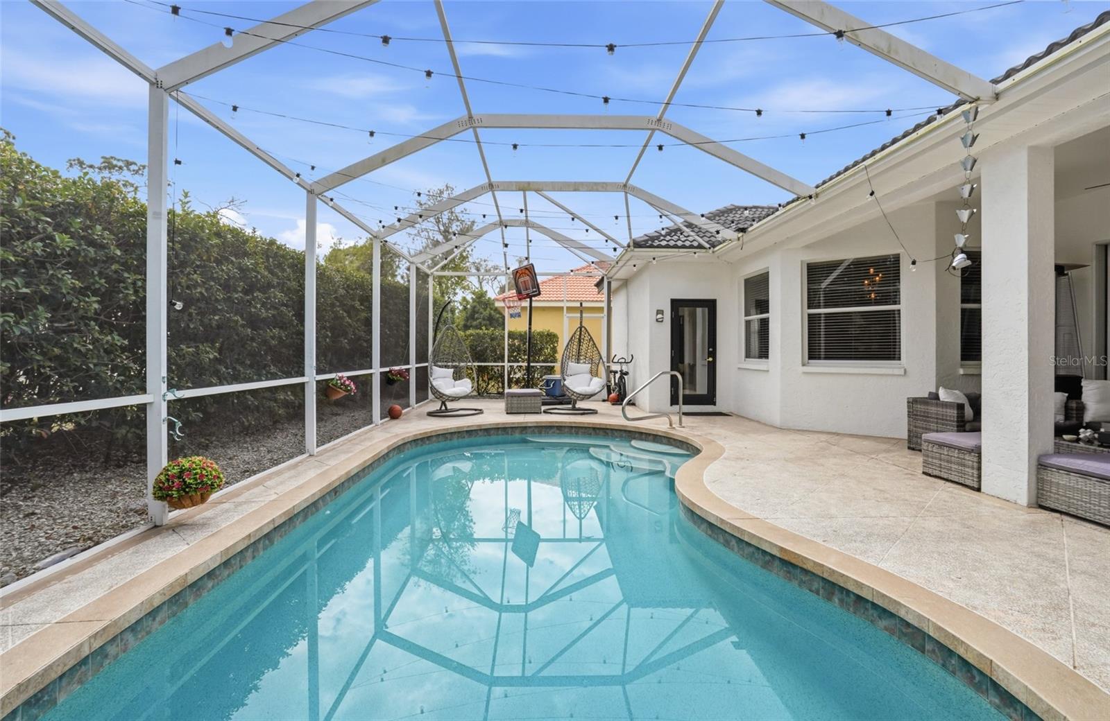 ARBOR LAKES B - Residential