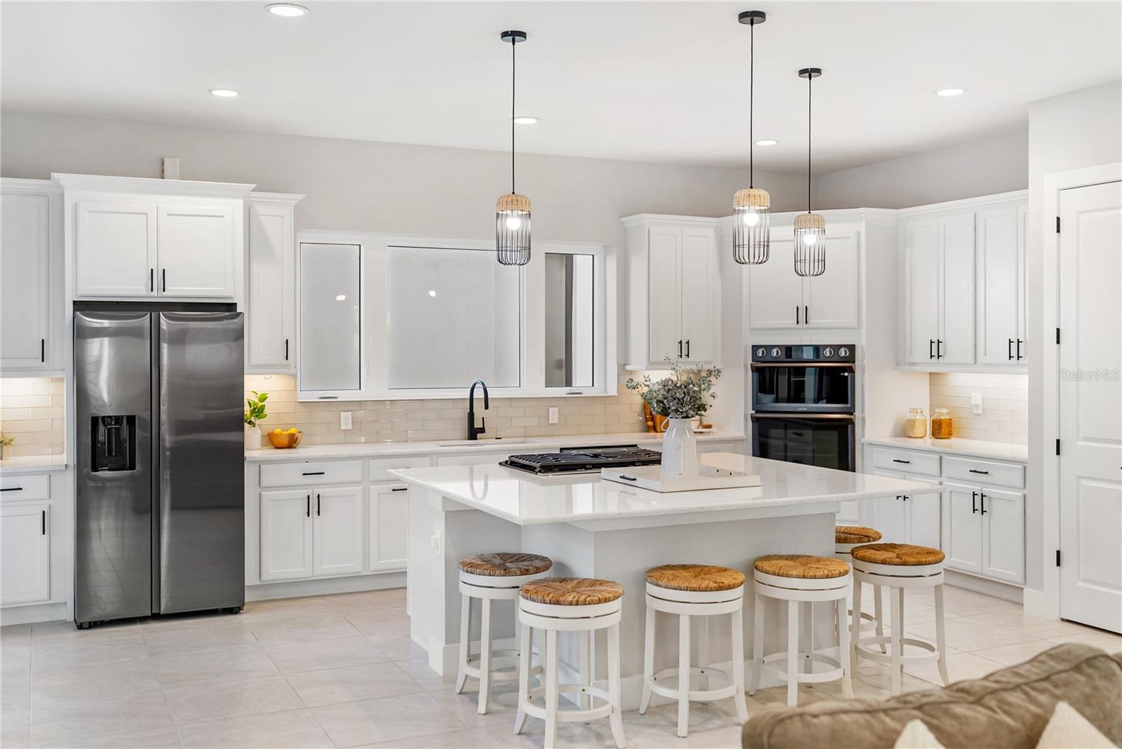 AQUA LAGOON - Residential