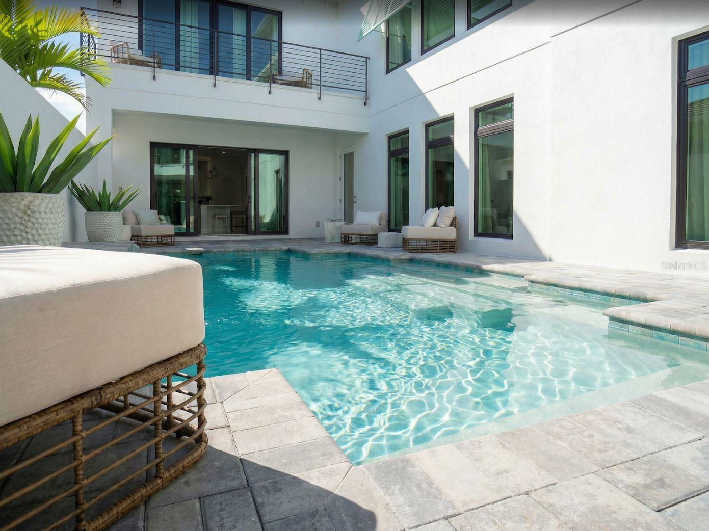 AQUA LAGOON - Residential