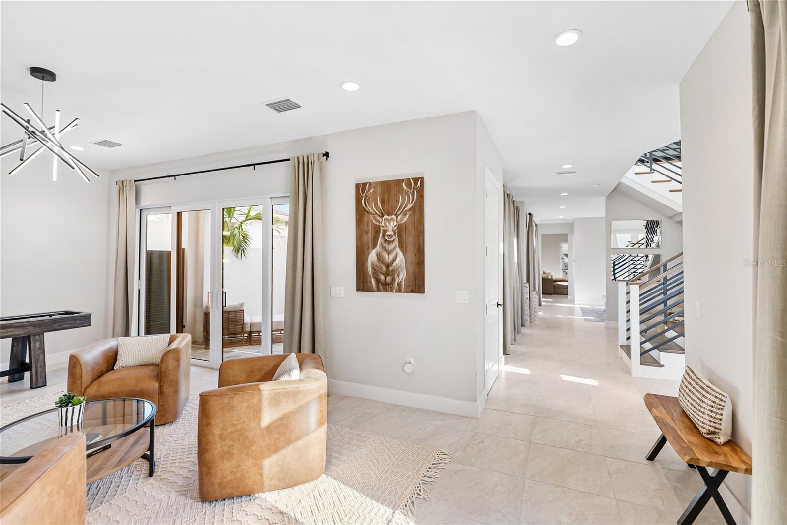 AQUA LAGOON - Residential