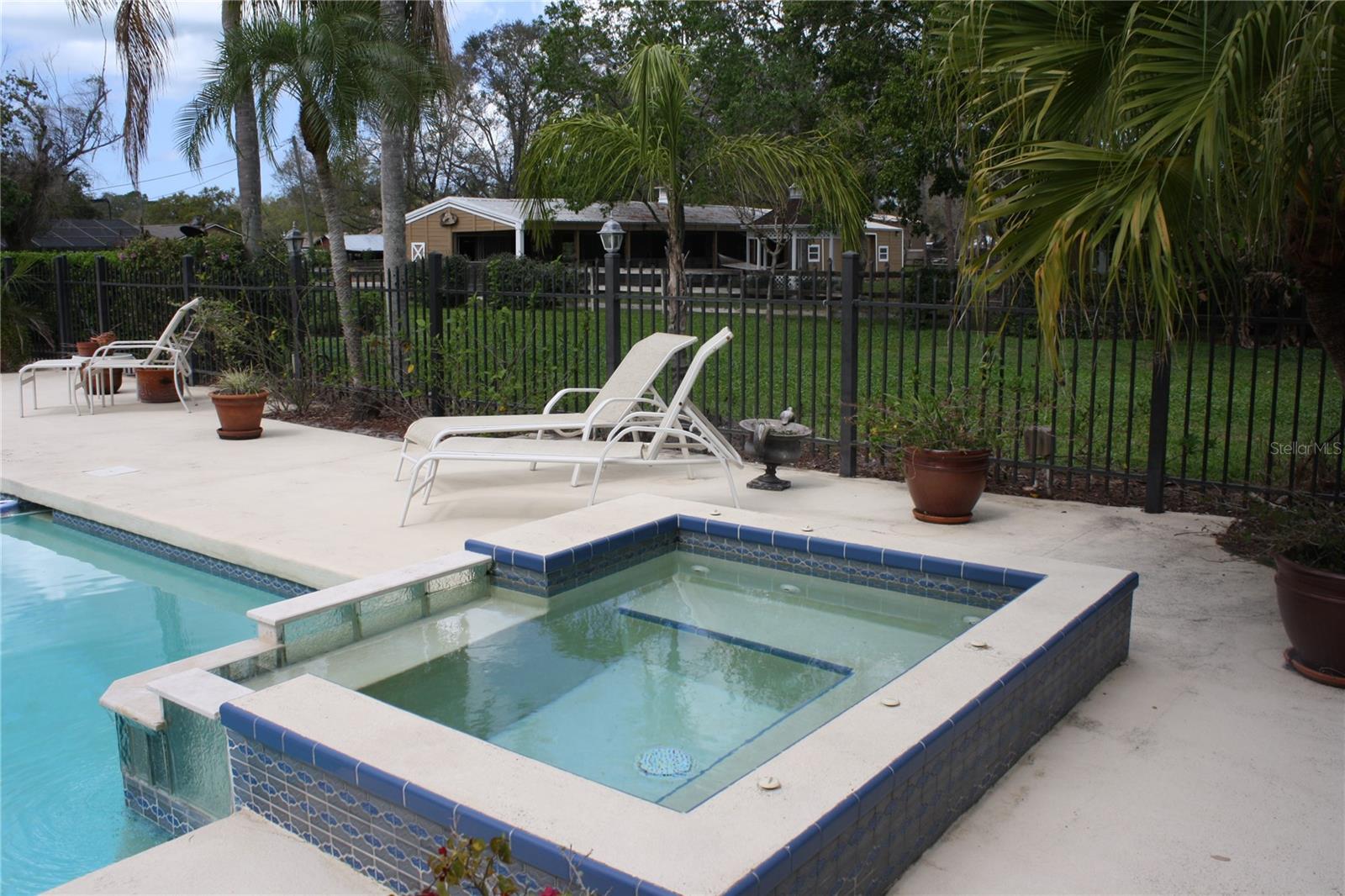 PINELLAS GROVES - Residential Lease