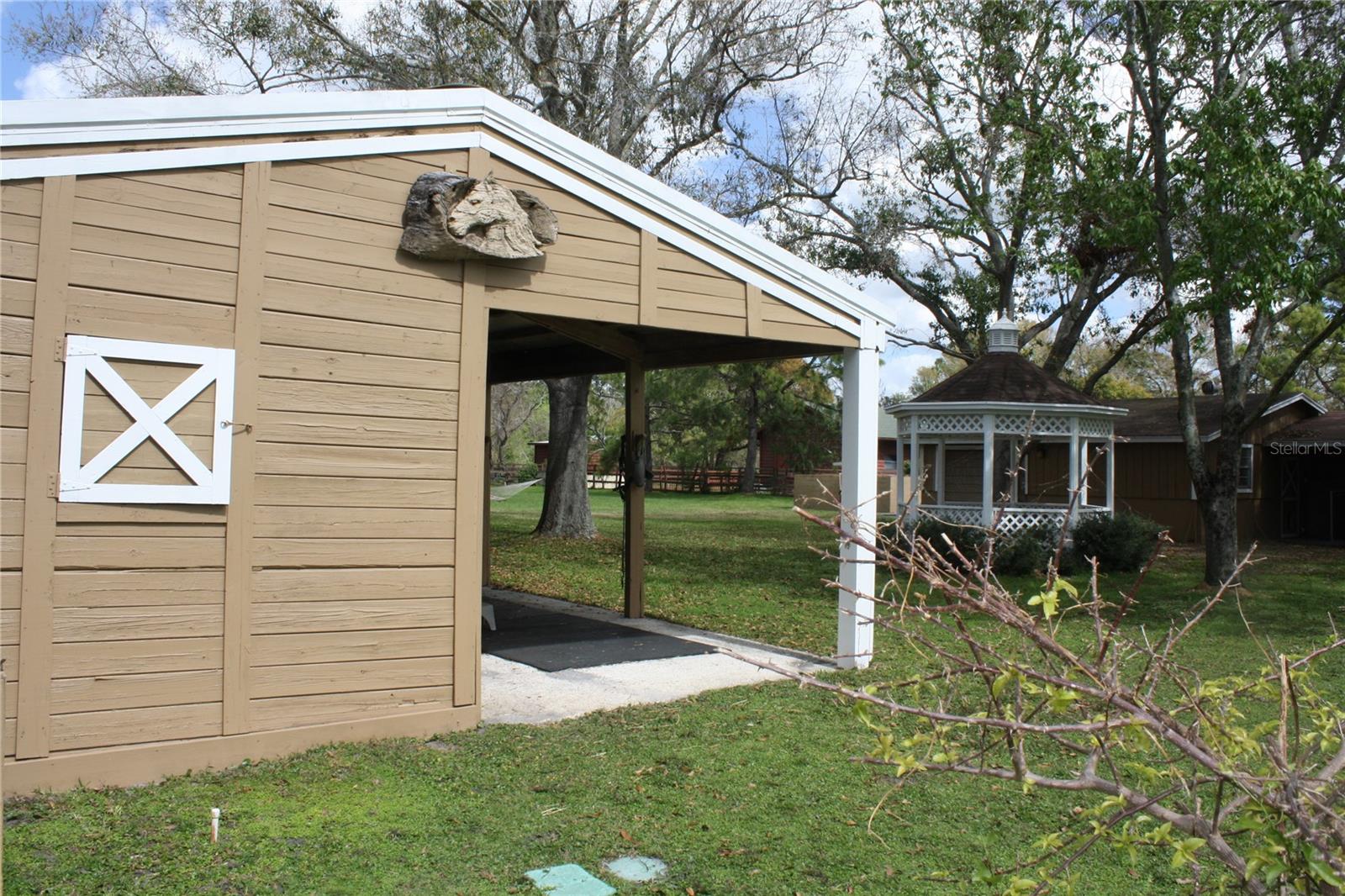 PINELLAS GROVES - Residential Lease