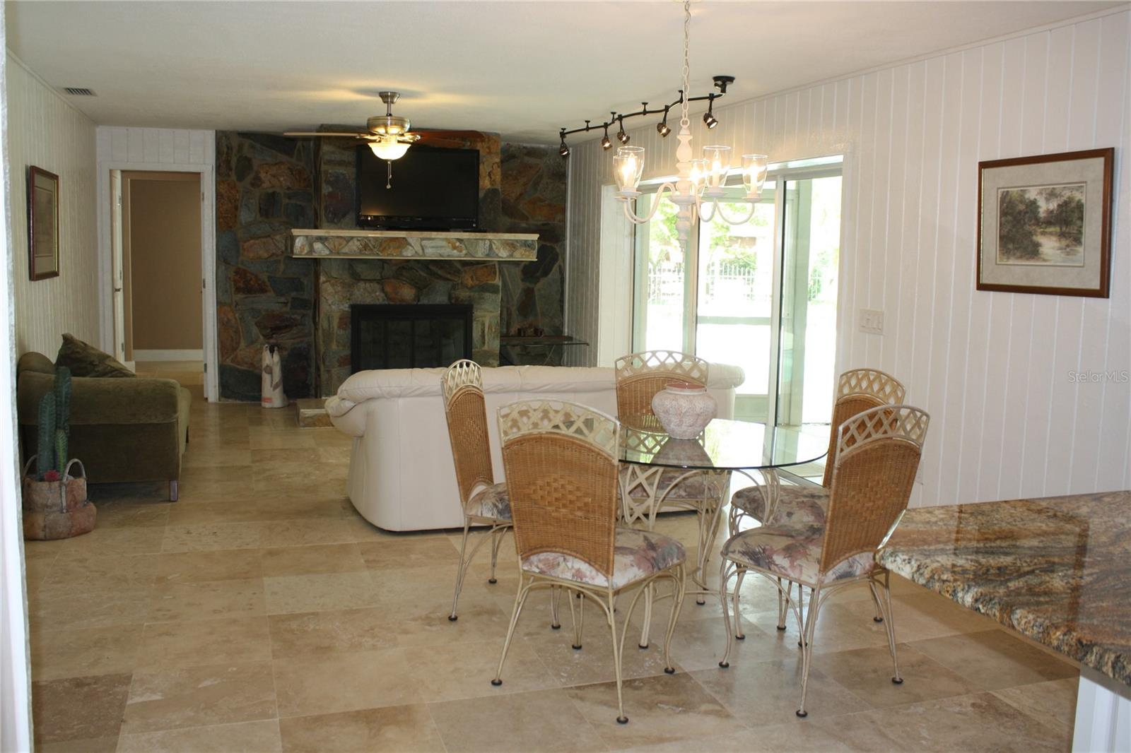 PINELLAS GROVES - Residential Lease