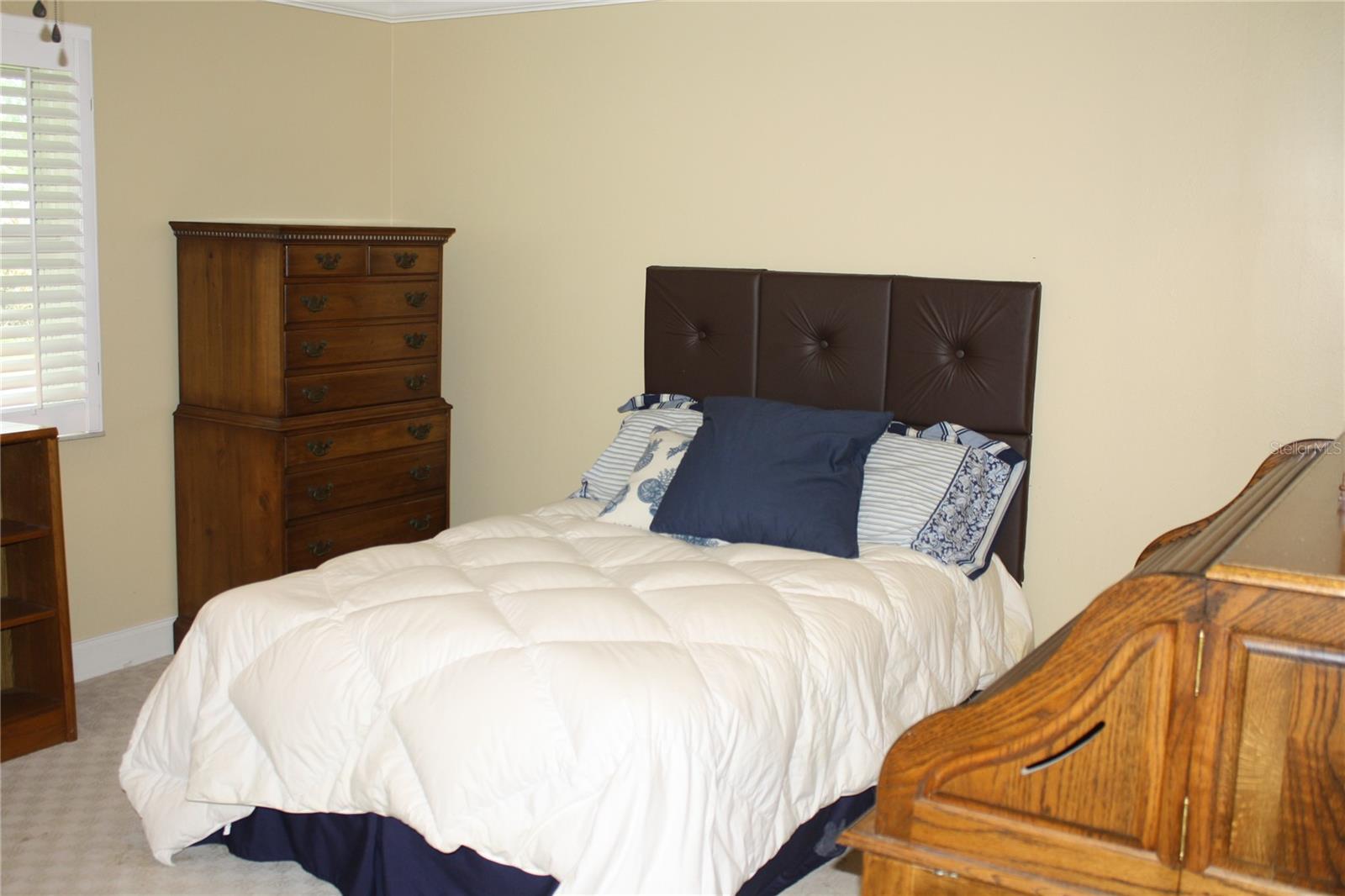 PINELLAS GROVES - Residential Lease