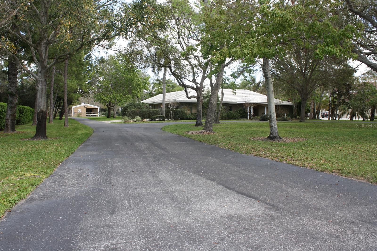 PINELLAS GROVES - Residential Lease