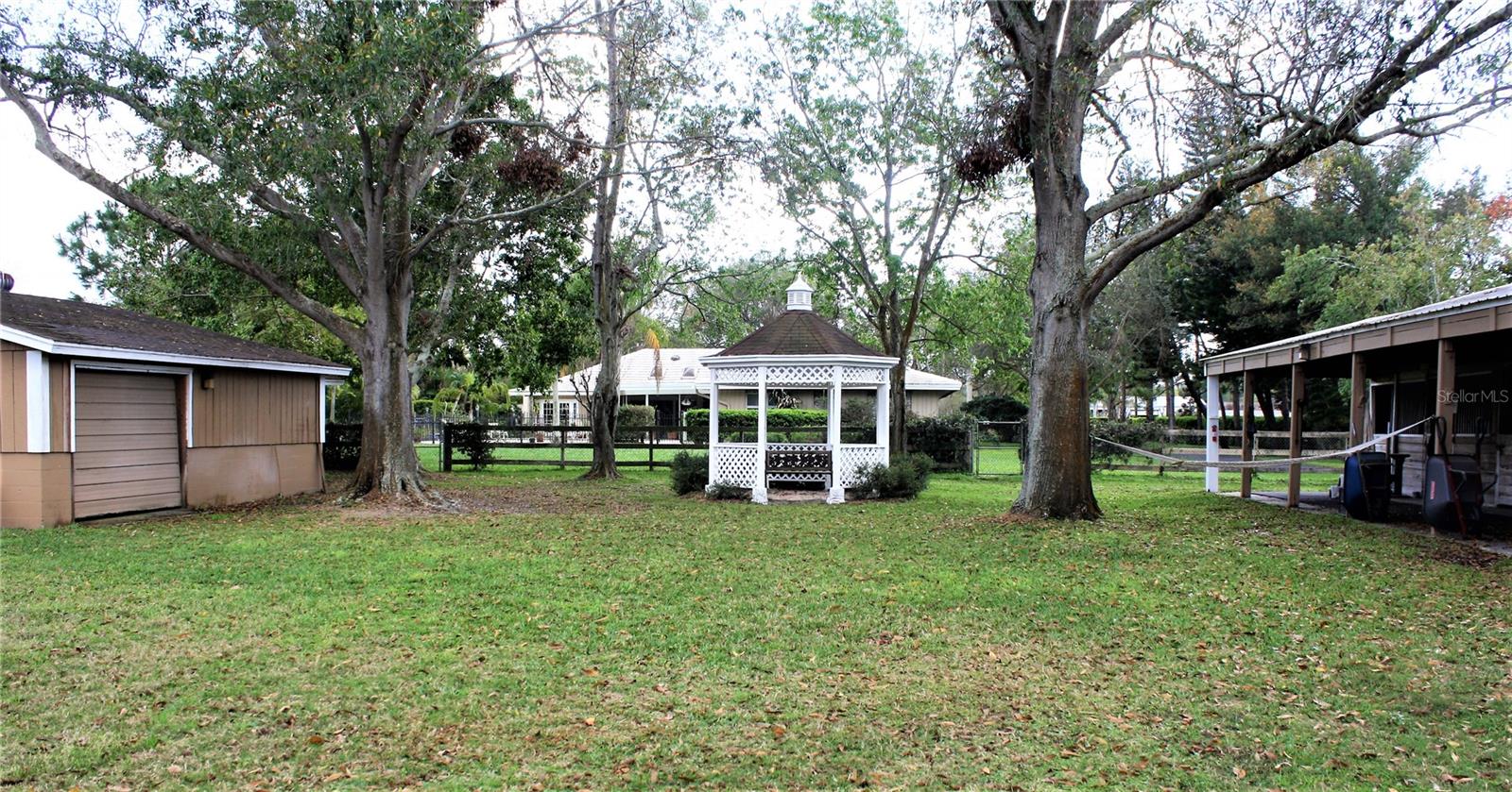 PINELLAS GROVES - Residential Lease