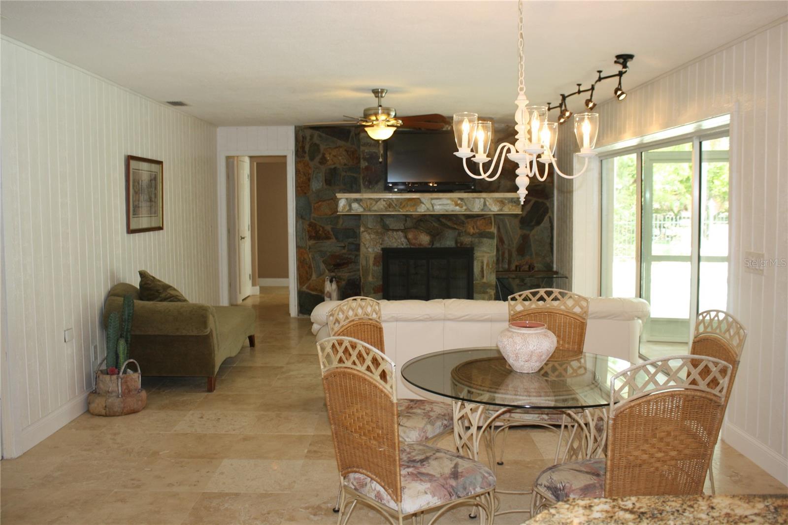 PINELLAS GROVES - Residential Lease